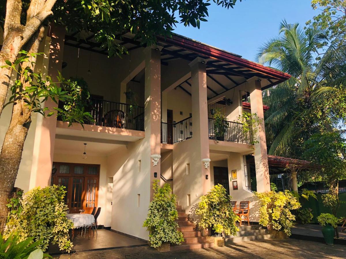 West Dene Bed & Breakfast Negombo Luaran gambar