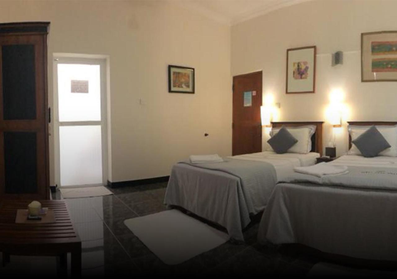 West Dene Bed & Breakfast Negombo Luaran gambar