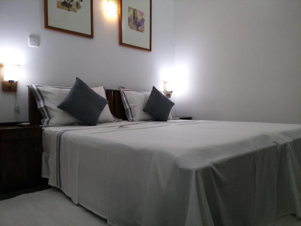 West Dene Bed & Breakfast Negombo Luaran gambar