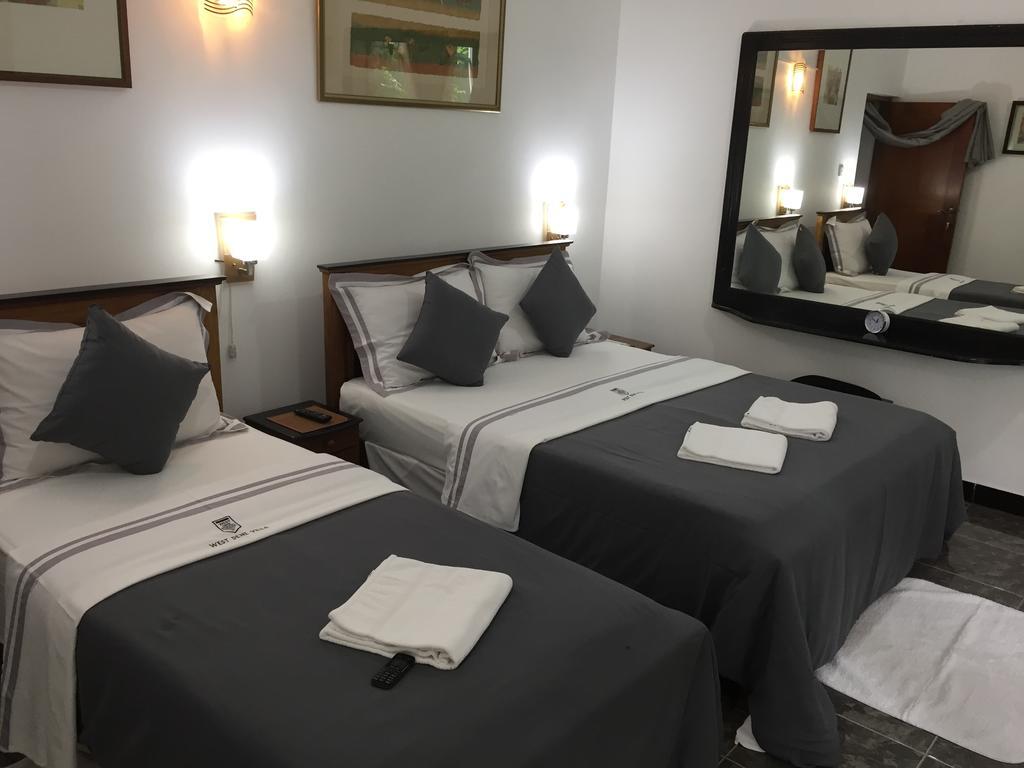 West Dene Bed & Breakfast Negombo Luaran gambar