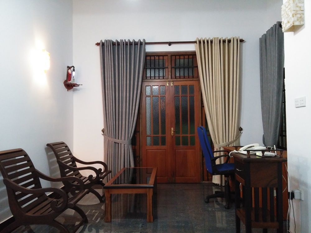 West Dene Bed & Breakfast Negombo Luaran gambar