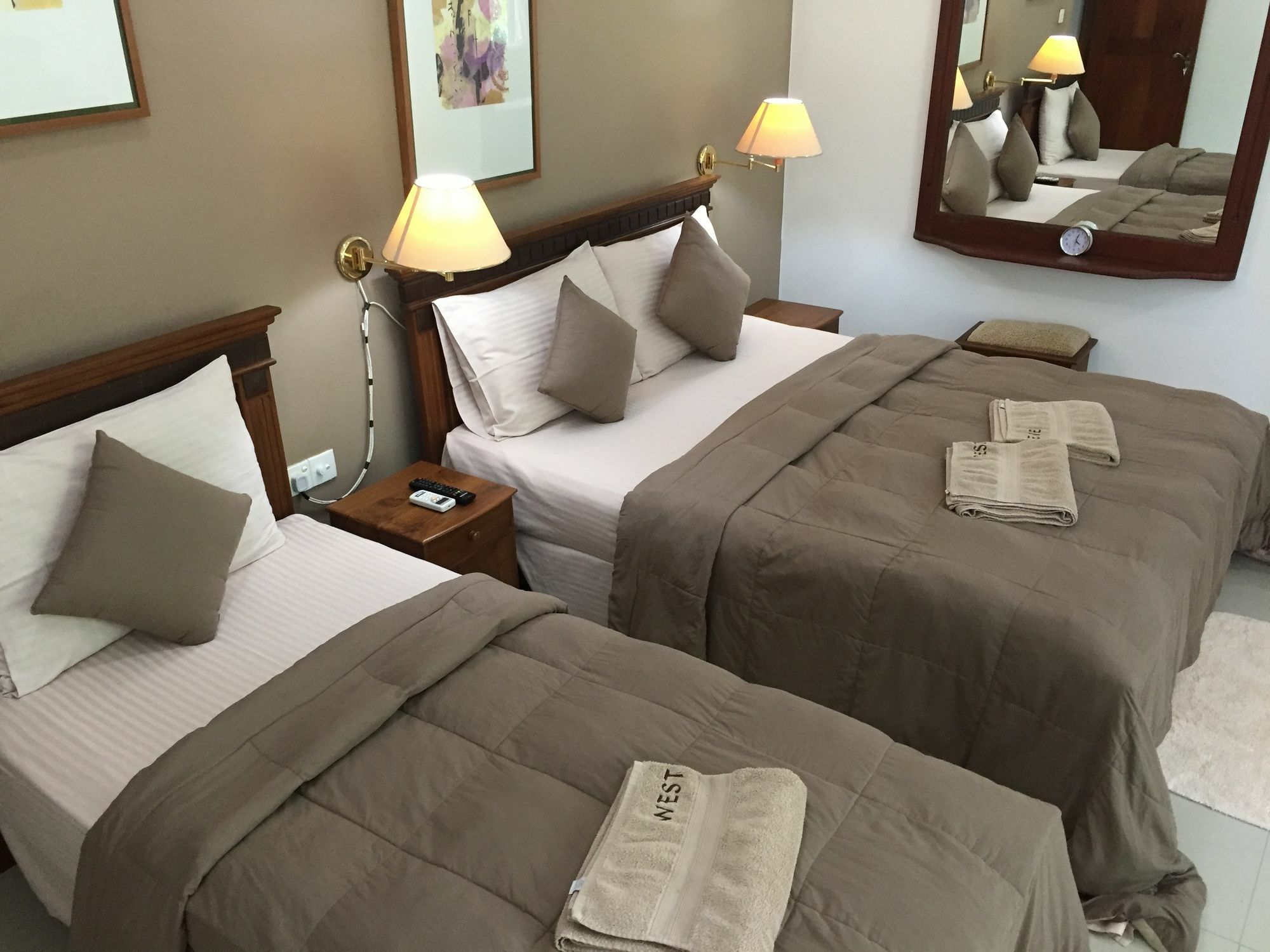 West Dene Bed & Breakfast Negombo Luaran gambar